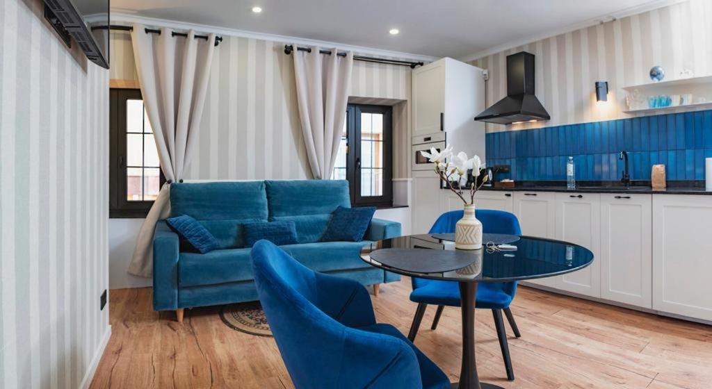 "Breeze" Aparthotel By Parrot'S House Лорет де Мар Екстериор снимка