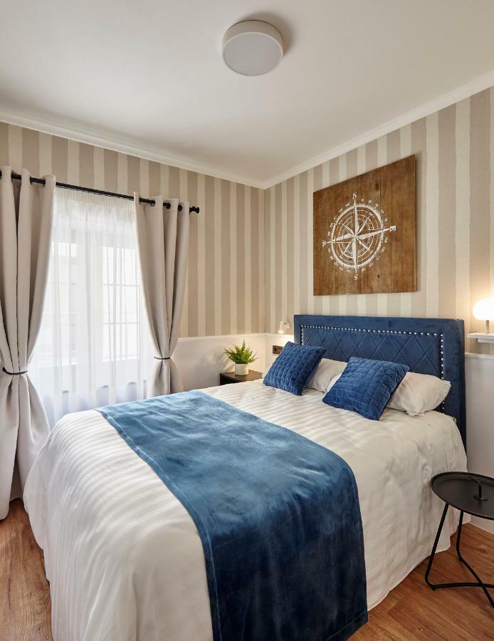 "Breeze" Aparthotel By Parrot'S House Лорет де Мар Екстериор снимка